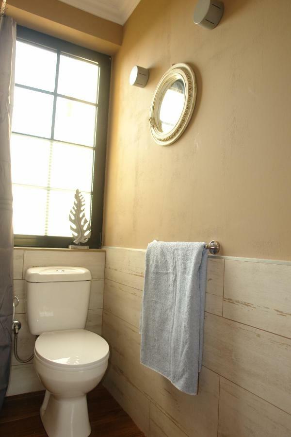 "Green Apartment" Close To Port & Center - Parking Patras Exterior foto